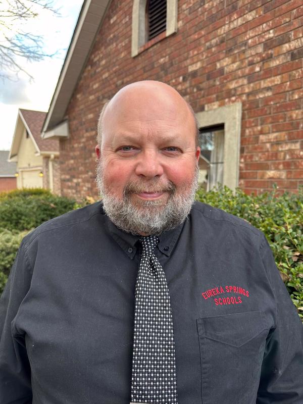 Bryan Pruit, former ag teacher, Bergman High School FFA, superintendent Eureka Springs School District. Farm Credit, Harrison Farm Credit of Western Arkansas, Calf Raffle